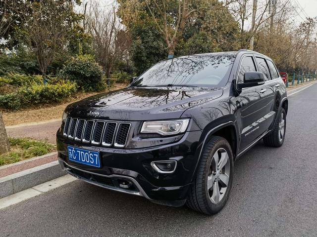 Jeep Grand Cherokee (imported)