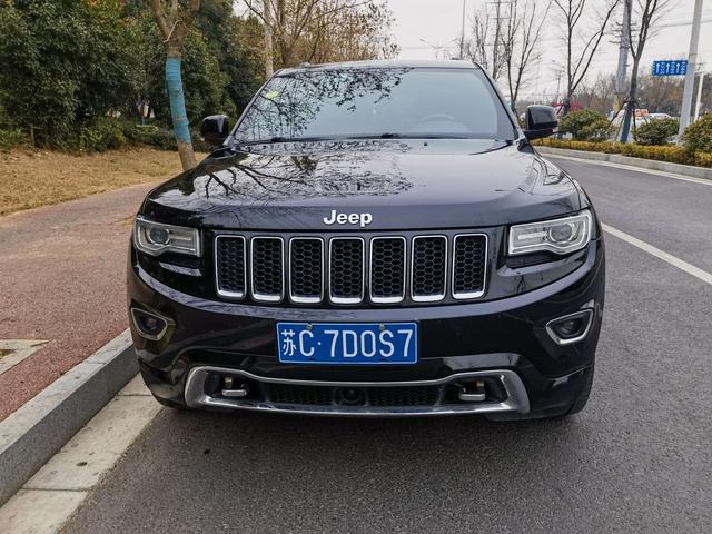 Jeep Grand Cherokee (imported)