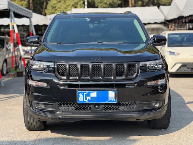 Jeep Grand commander