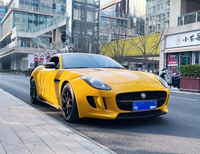 Jaguar F-TYPE