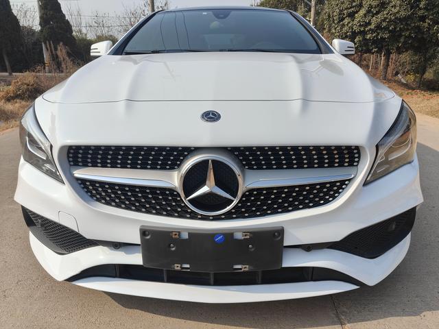 Mercedes-Benz Mercedes CLA