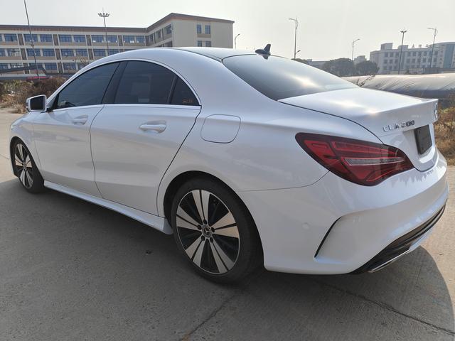 Mercedes-Benz Mercedes CLA