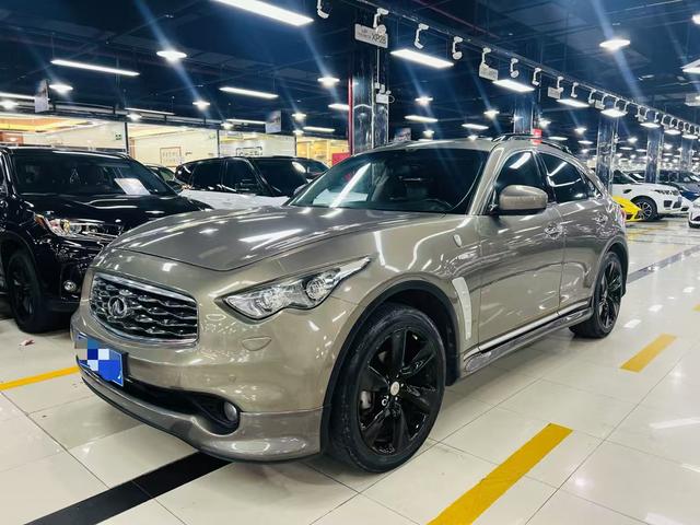 Infiniti FX