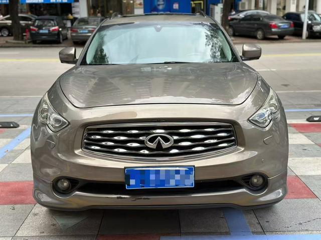 Infiniti FX