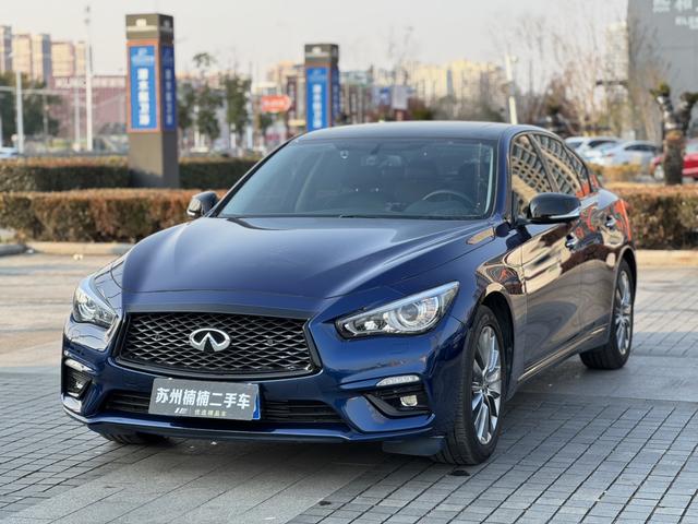 Infiniti Q50L