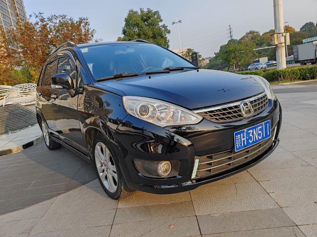 Suzuki Liana A6