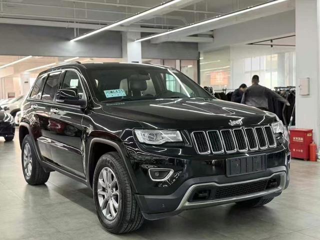 Jeep Grand Cherokee (imported)