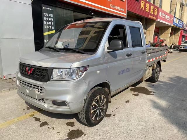 Wuling Rongguang new card