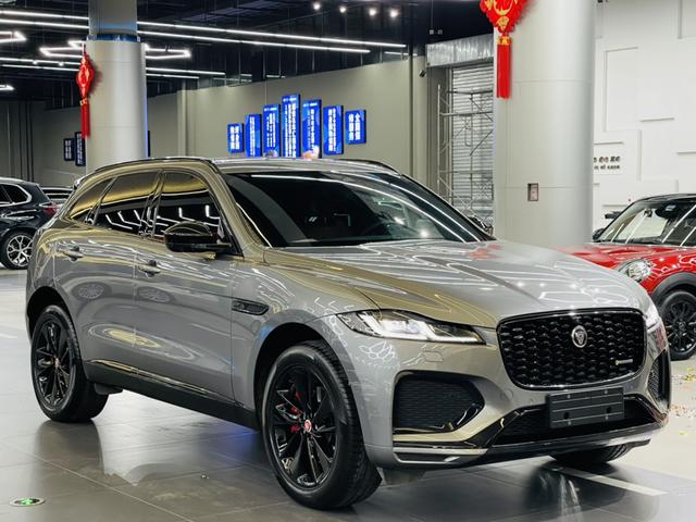 Jaguar F-PACE