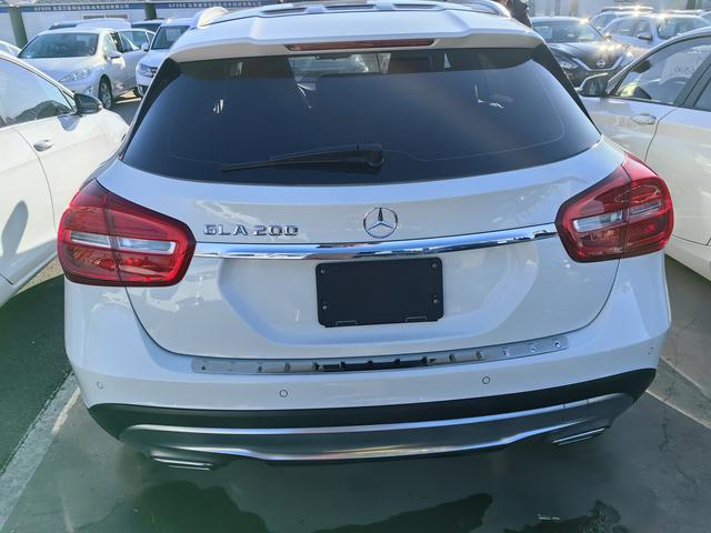 Mercedes-Benz GLA (imported)