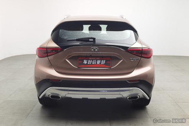 Infiniti QX30