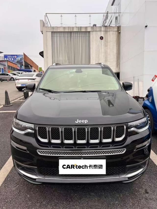 Jeep Grand Commander PHEV