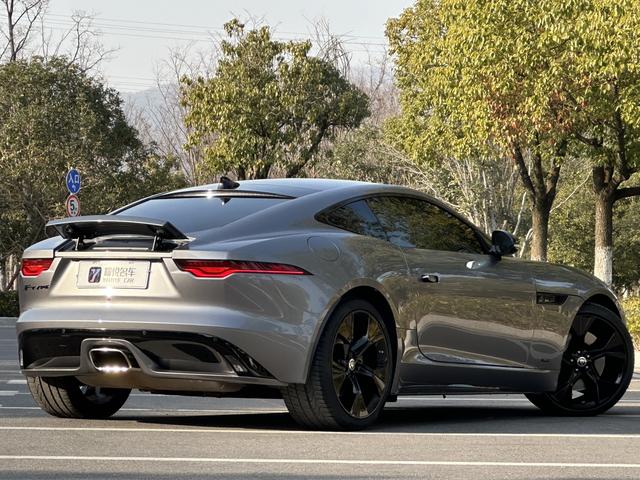 Jaguar F-TYPE