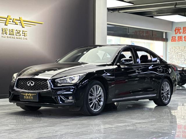 Infiniti Q50L