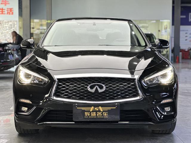 Infiniti Q50L