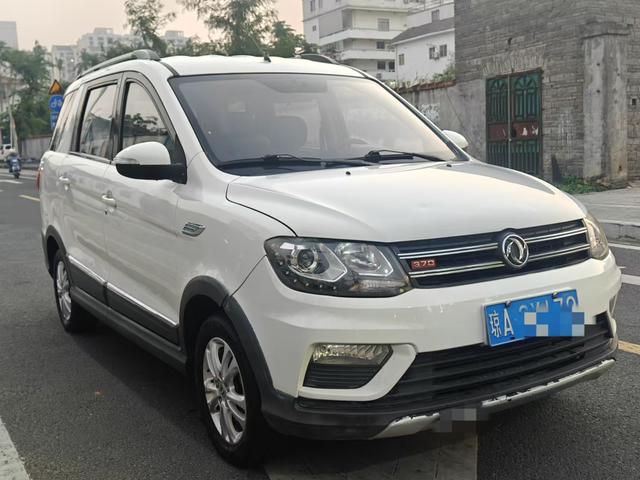 Dongfeng Fengon 370