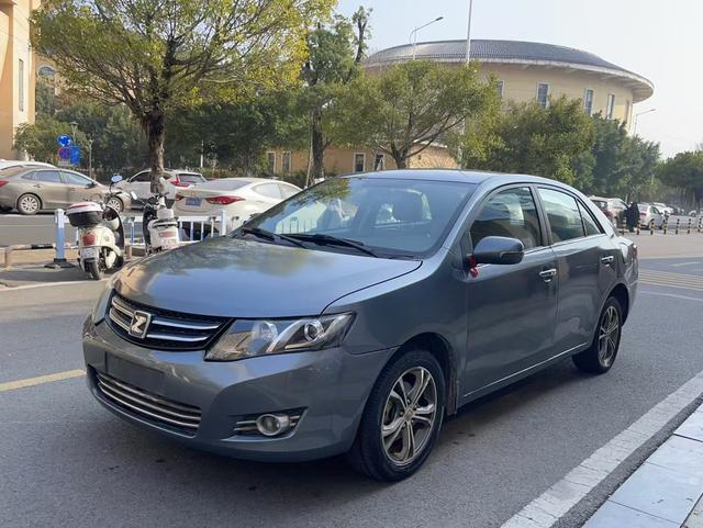 Zotye Z300