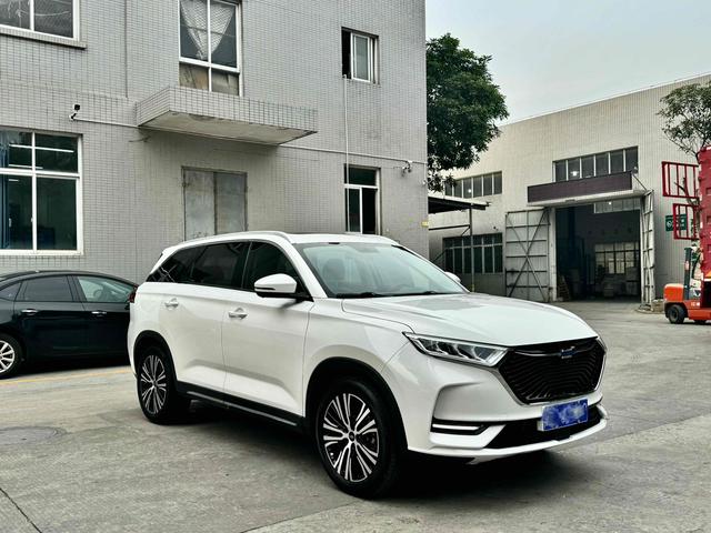 Oshan Changan Auchan X7