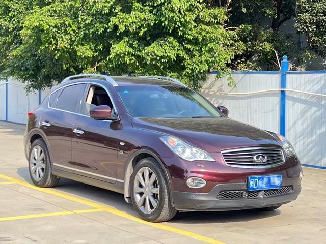 Infiniti QX50 (imported)