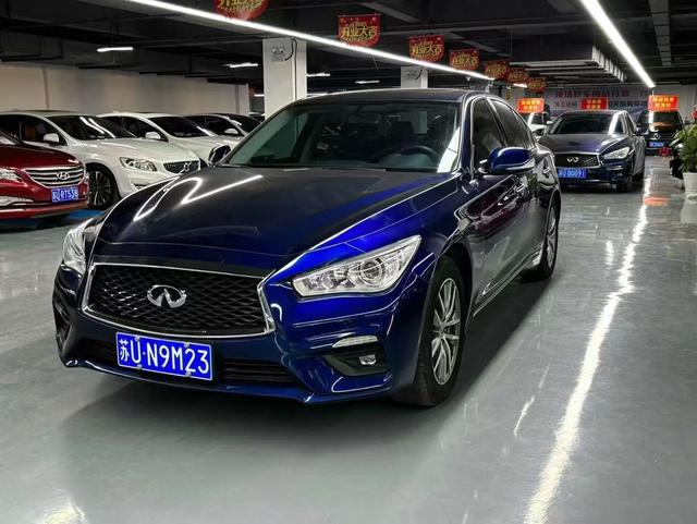 Infiniti Q50L