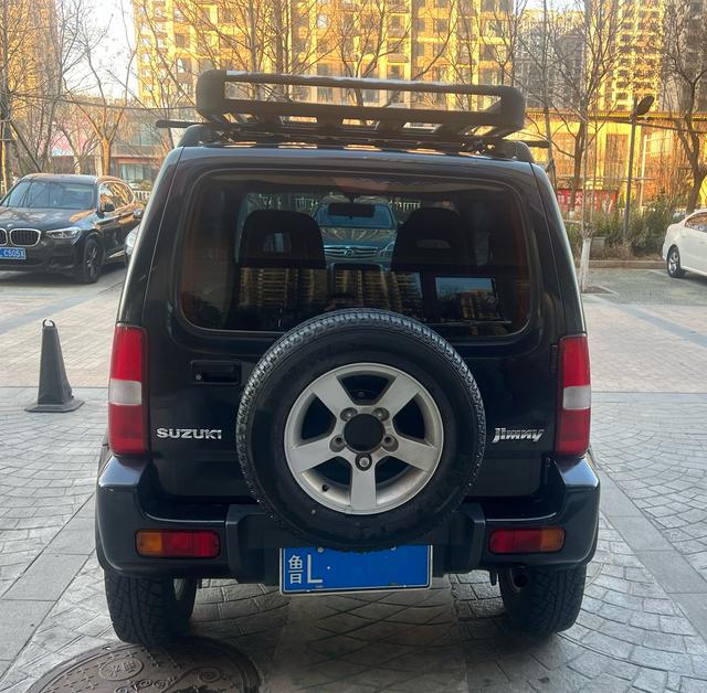 Suzuki Jimny (imported)