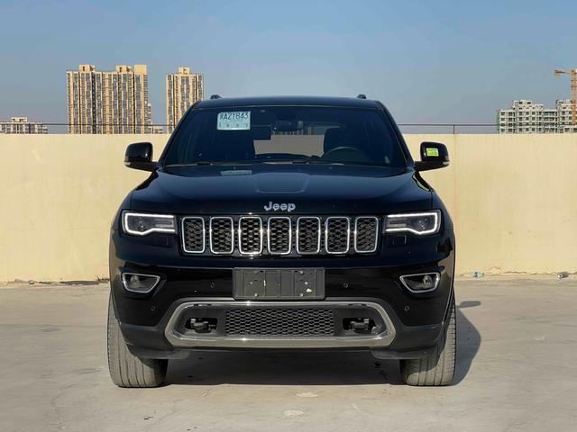 Jeep Grand Cherokee (imported)