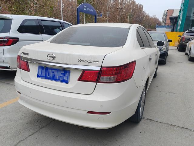 GAC Trumpchi GA5