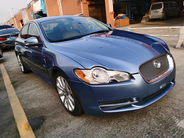 Jaguar XF