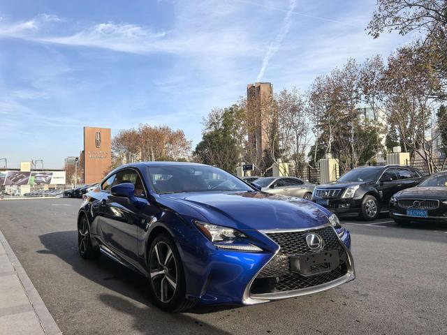 Lexus RC