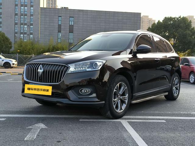 Borgward BX7