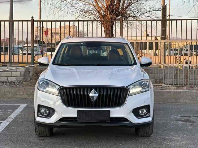 Borgward BX7