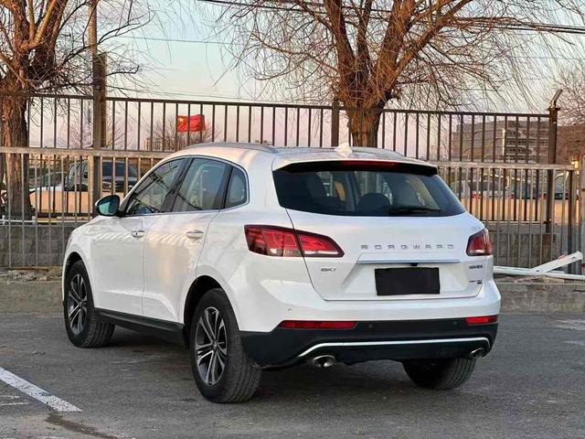 Borgward BX7