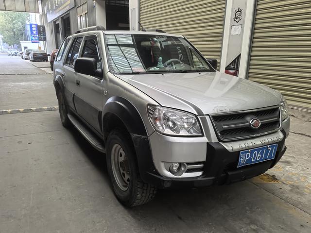 Lu Feng Landwind X6