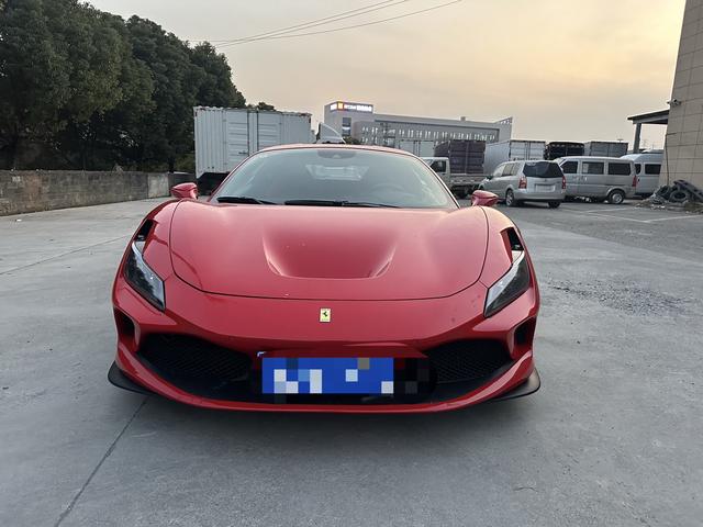 Ferrari F8