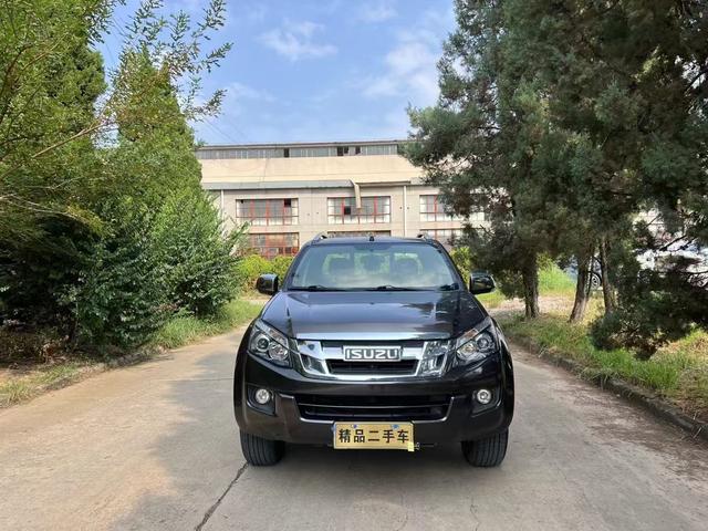 Isuzu D-MAX