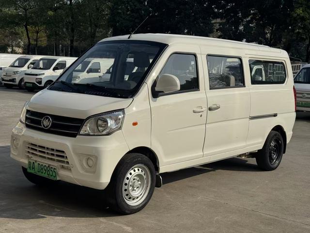 New Longma Automobile Qiteng M70 EV