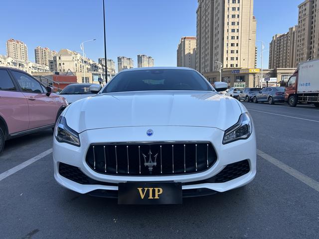 Maserati President