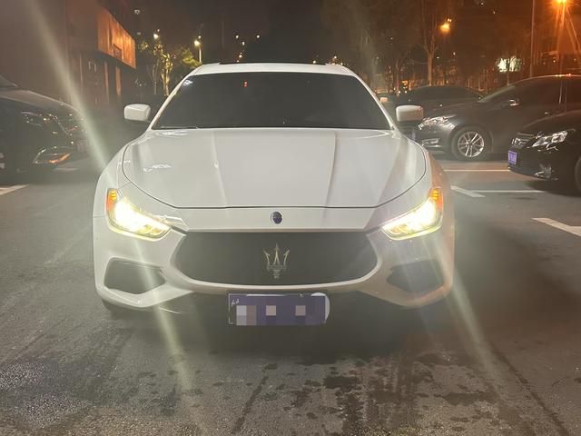 Maserati Ghibli