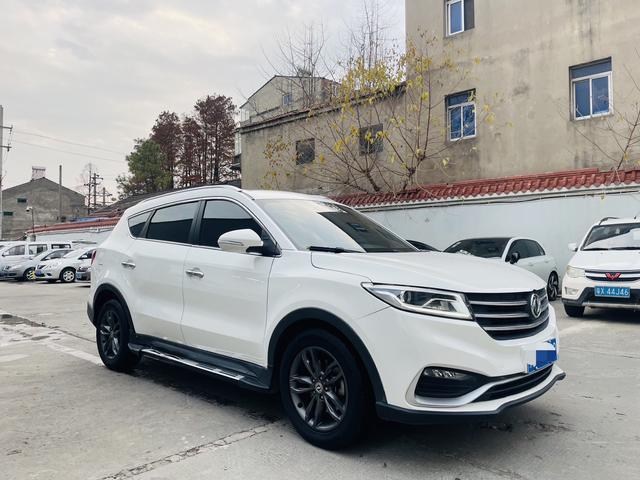 Dongfeng Fengon 580