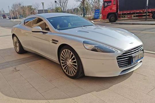 Aston Martin Rapide