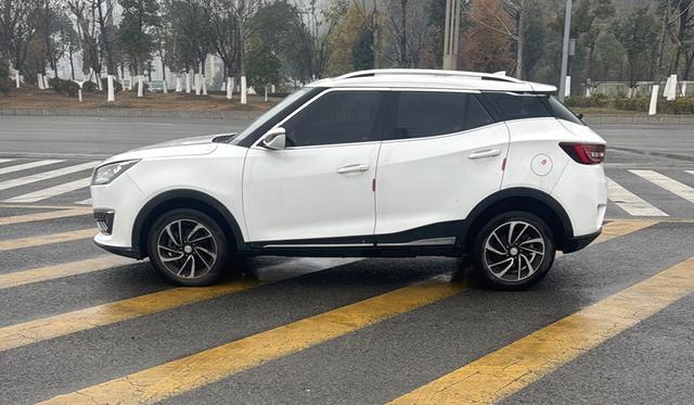 Zotye T300