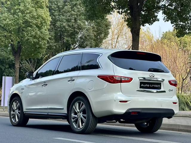 Infiniti QX60 (imported)