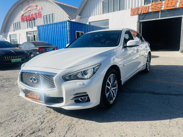 Infiniti Q50L