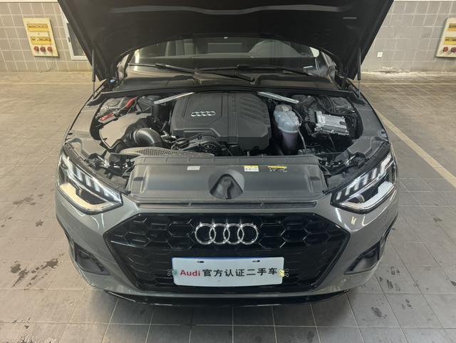 Audi A4 (imported)