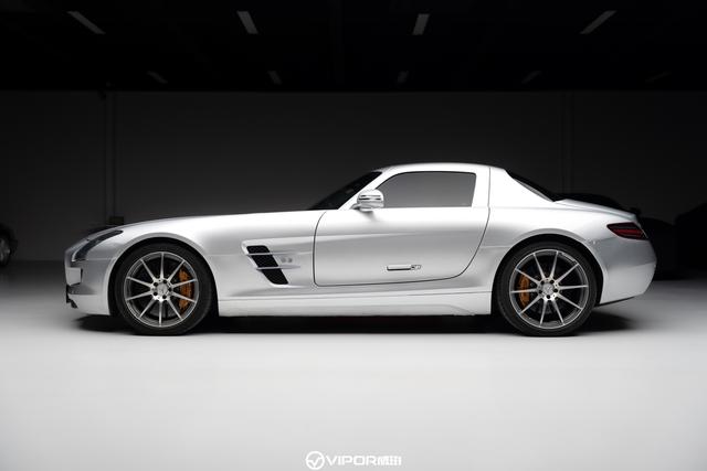 Mercedes-Benz SLS-Class AMG