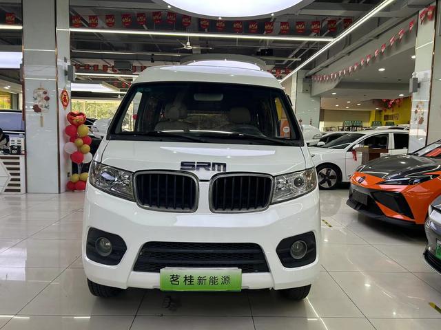 SRM Xinyuan Hiace EV