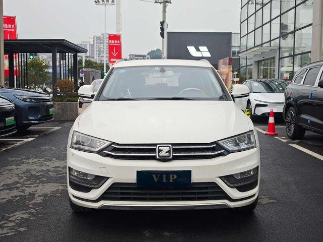 Zotye SR7