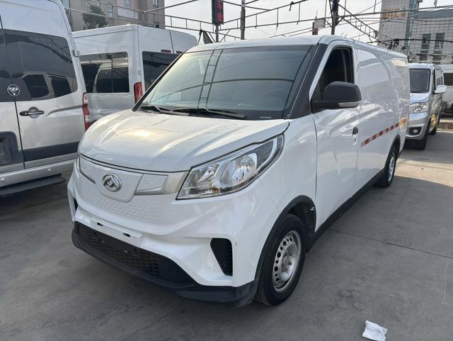 Maxus EV30