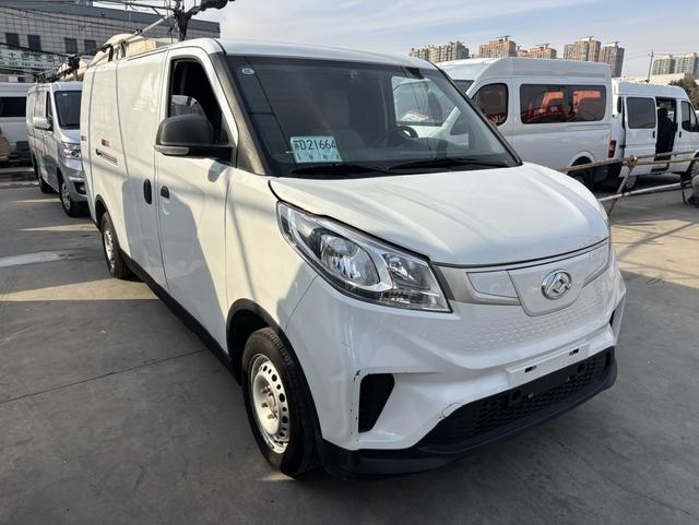 Maxus EV30