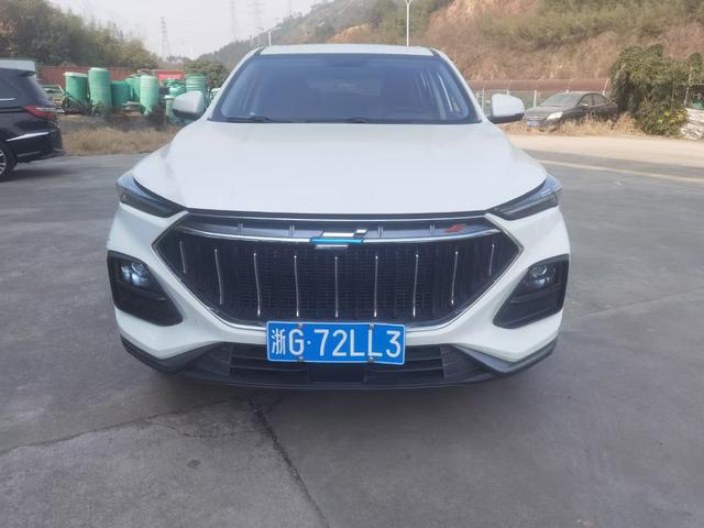 Oshan Changan Auchan X5